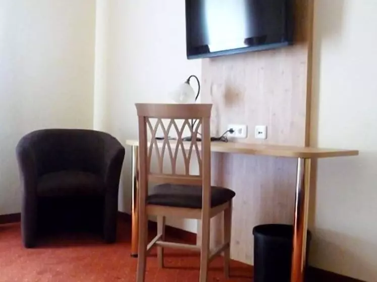 Отель Gasthof Fellner