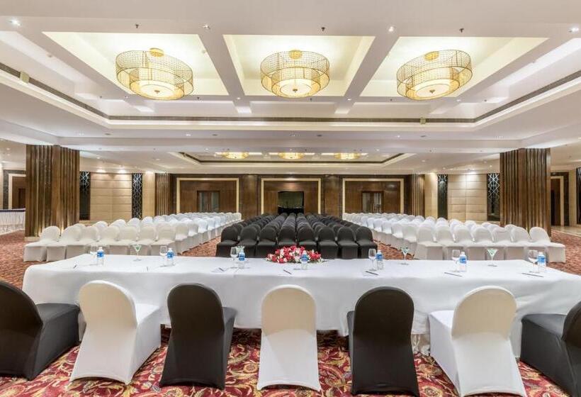 酒店 Golden Tulip Chandigarh, Panchkula