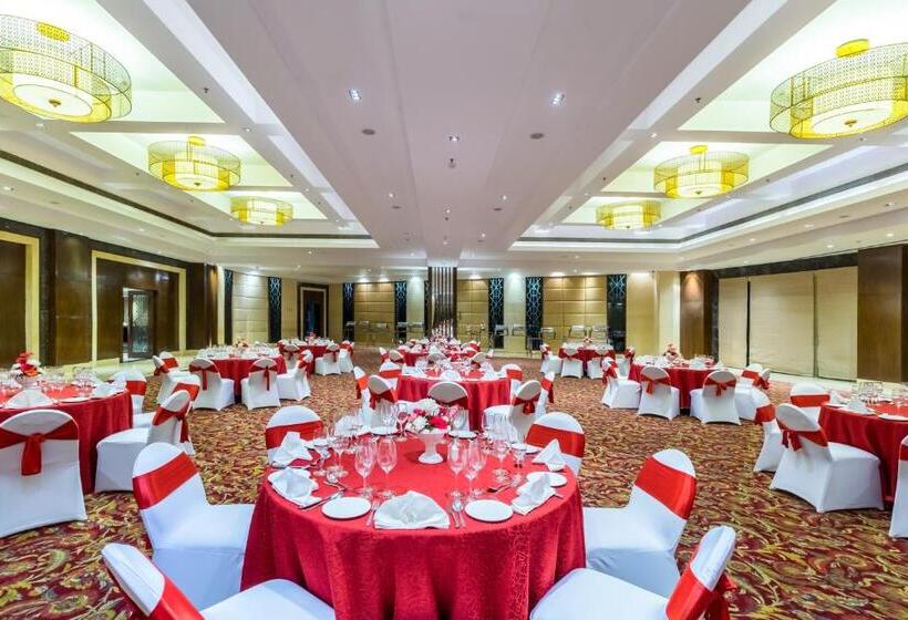 酒店 Golden Tulip Chandigarh, Panchkula