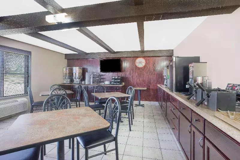 Hotel Howard Johnson By Wyndham Appleton