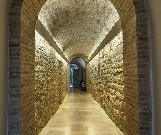 酒店 La Bandita Townhouse