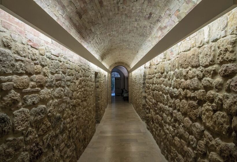 酒店 La Bandita Townhouse