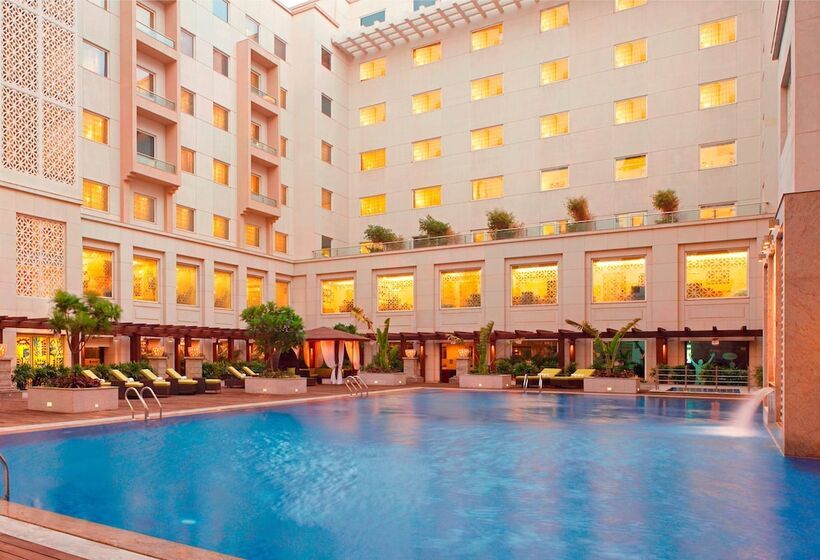 בית מלון כפרי Lemon Tree Premier Delhi Airport