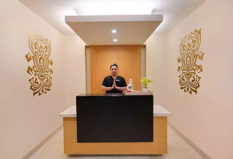 酒店 Lemon Tree Premier Delhi Airport