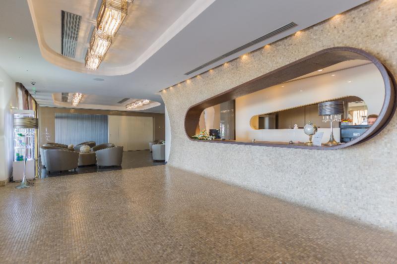 בית מלון כפרי Main Palace