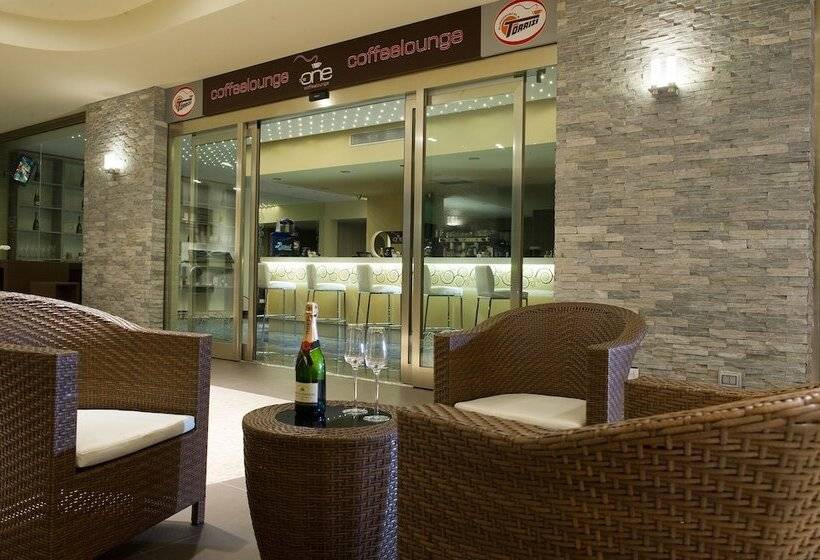 בית מלון כפרי Main Palace