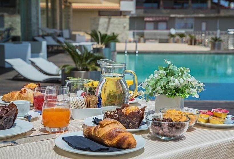 בית מלון כפרי Main Palace