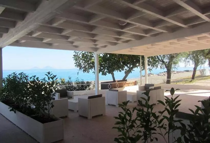 호텔 Ristorante La Scogliera Nuova Gestione