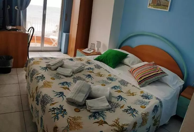 호텔 Ristorante La Scogliera Nuova Gestione