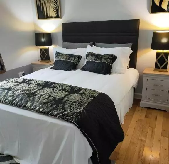 בית מלון כפרי The Oystercatcher