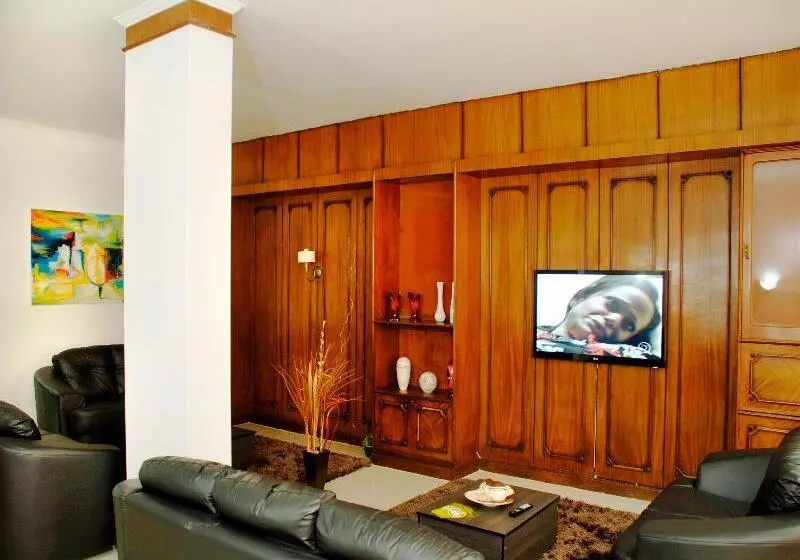 Hotel Turrance White