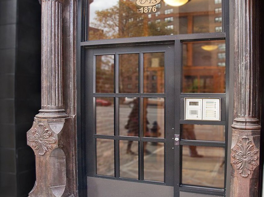 בית מלון כפרי Upper Yorkville Suites