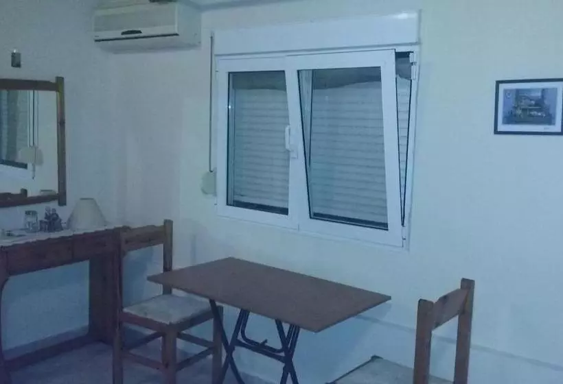 Kitesurf Paradise Studios