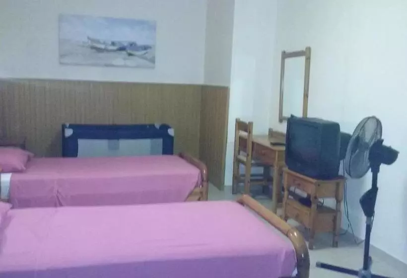 Kitesurf Paradise Studios