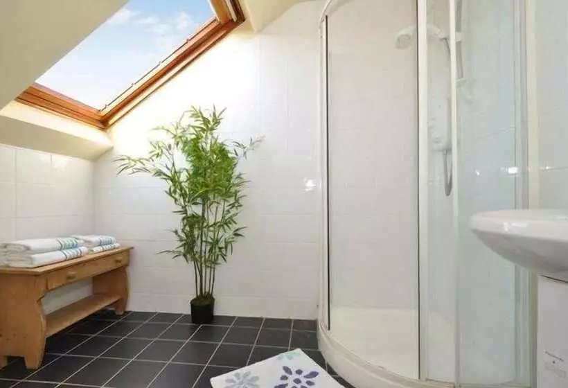 민박 Lynfield Guest House