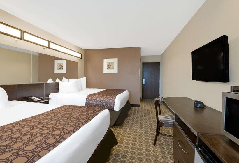 Microtel Inn & Suites By Wyndham Williston