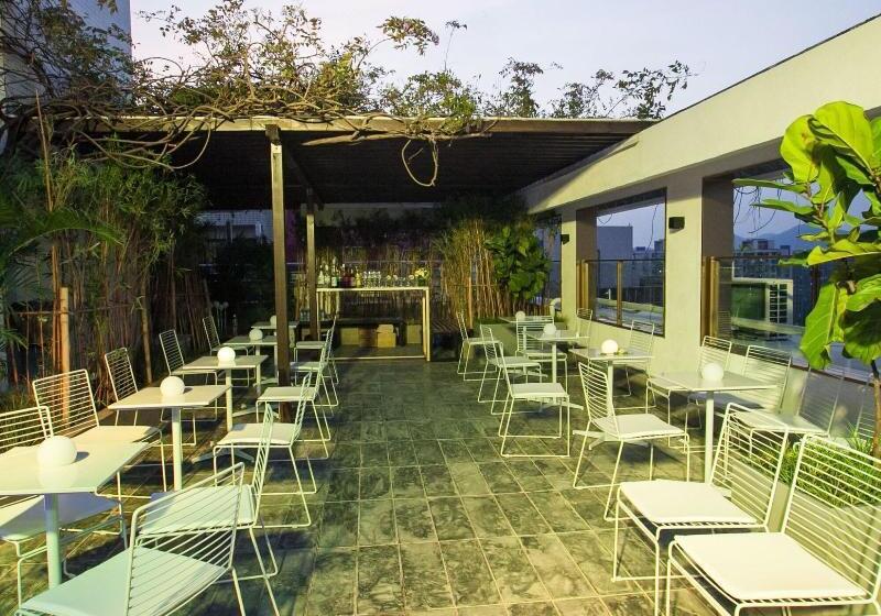 住所  Fietser International Apart