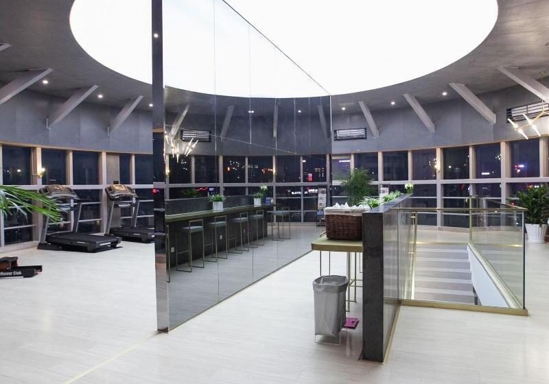 住所  Fietser International Apart