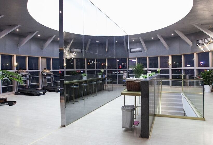 住所  Fietser International Apart