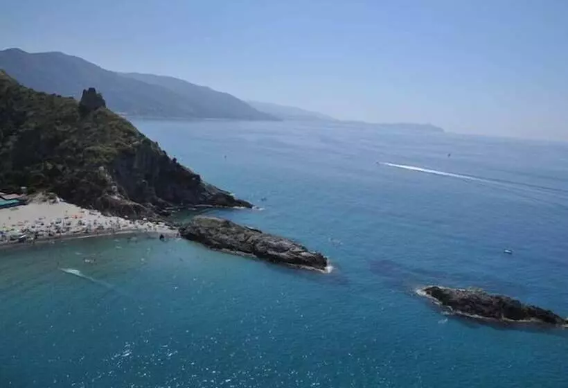 Курорт Villaggio Turistico Elea