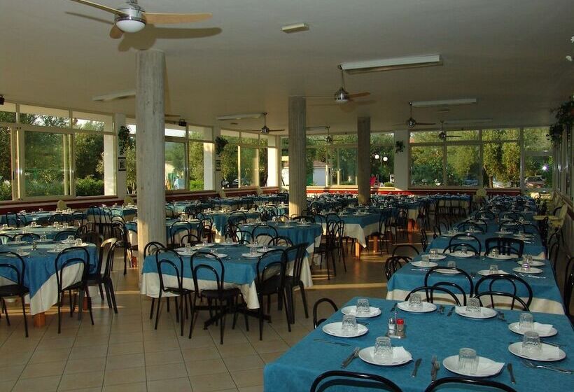 리조트 Villaggio Turistico Elea