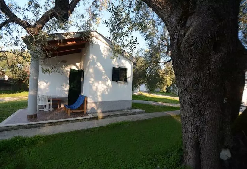 Курорт Villaggio Turistico Elea