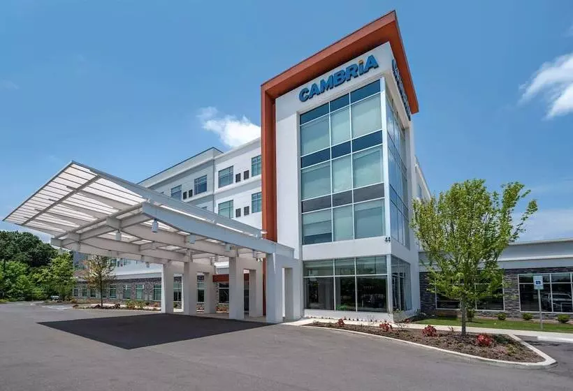 Cambria Hotel Nashville Airport