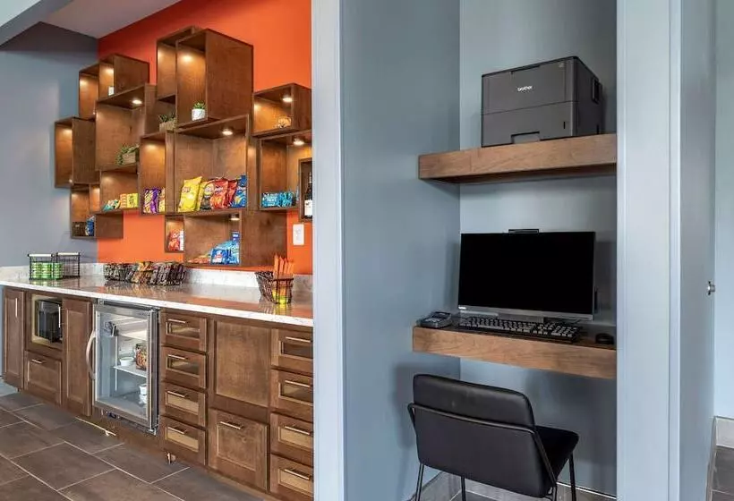 Cambria Hotel Nashville Airport