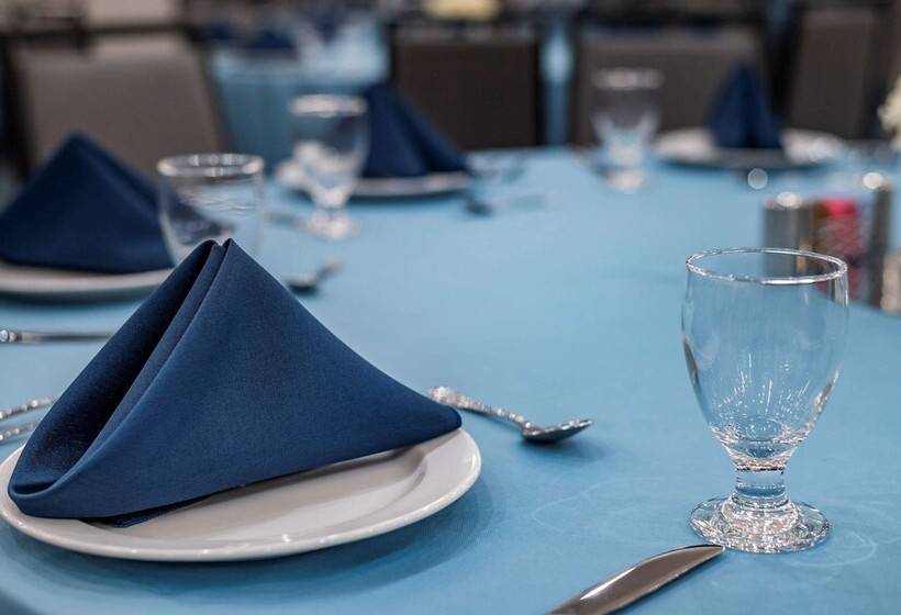 Cambria Hotel Nashville Airport