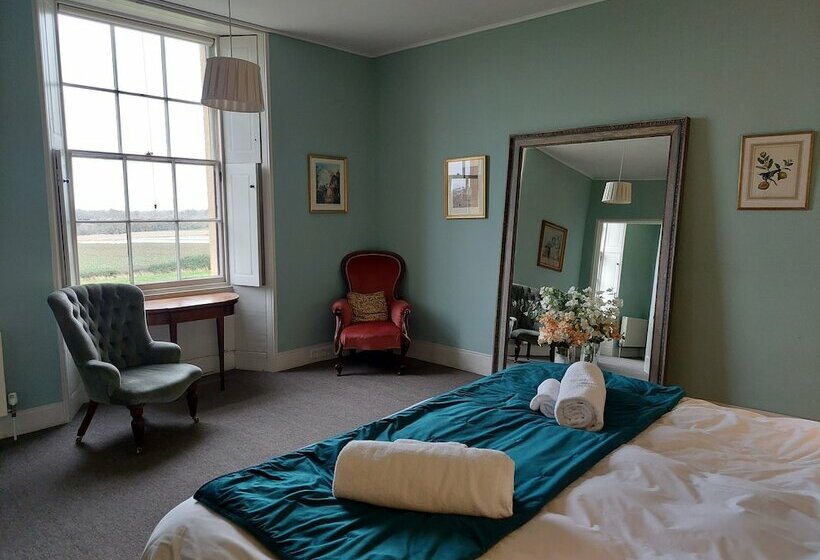 Отель Moggerhanger Park