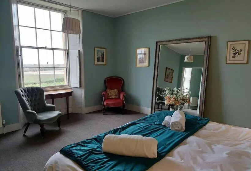 ホテル Moggerhanger Park