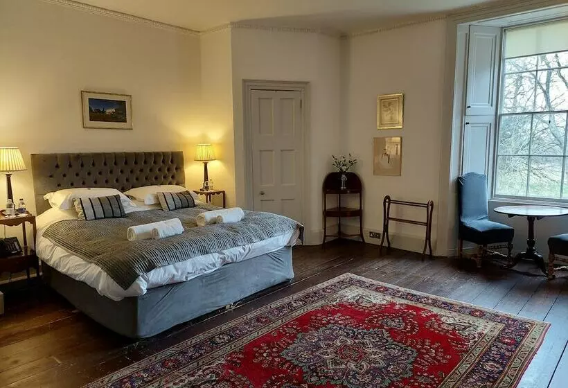 ホテル Moggerhanger Park