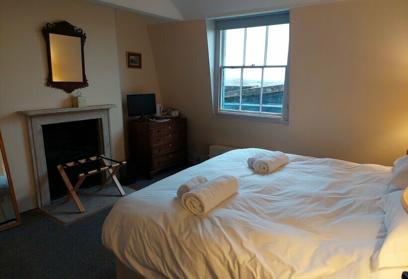 Отель Moggerhanger Park