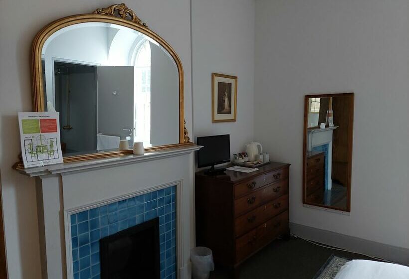 Отель Moggerhanger Park