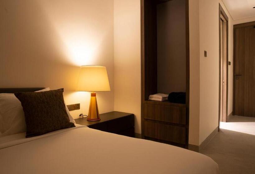 Hotel Crystal Sands Hikkaduwa