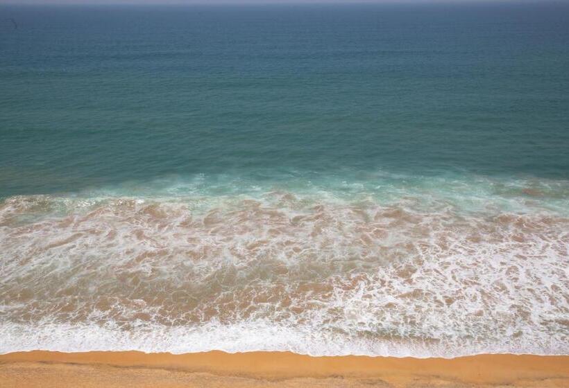 Hotel Crystal Sands Hikkaduwa