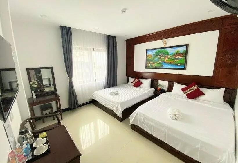 هتل Quang Hưng
