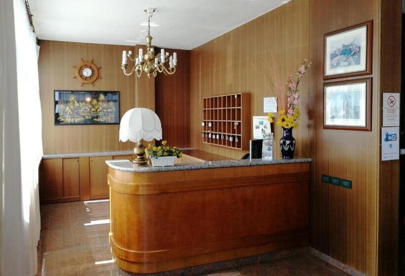 Отель Residence Villa Margherita B&b