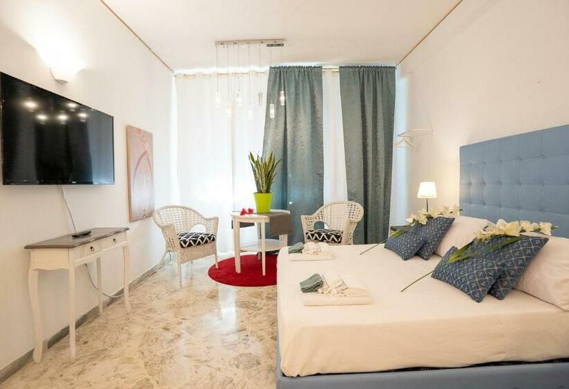 פנסיון Cavour Bari Centro _ Brand City Life _