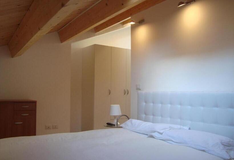 هتل Residenze Romano Ristorante & Spa Albergo Diffuso White