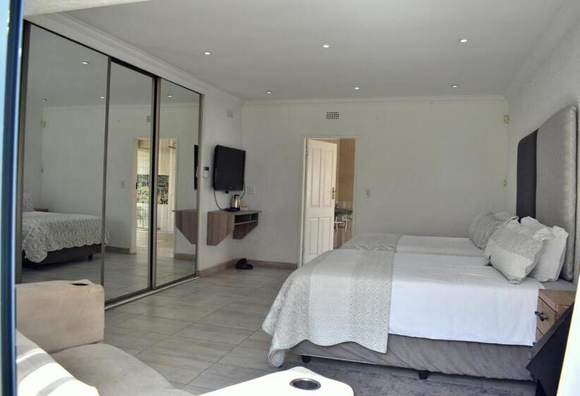 住宿加早餐 Iceberg Venue, Guest Lodge & Events Place