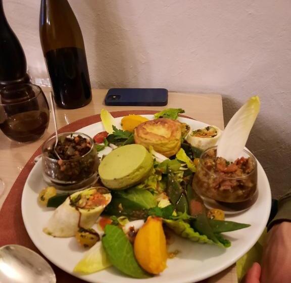 ペンション Au Dela Des Vignes