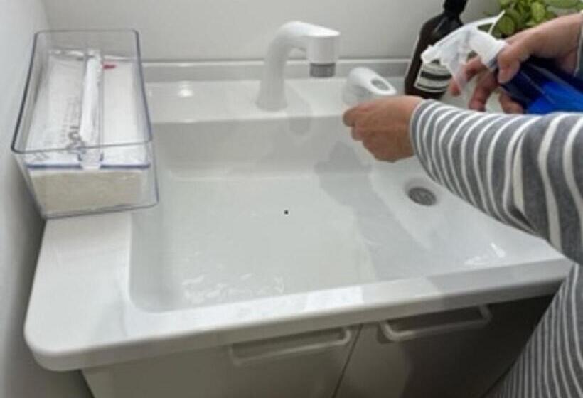 פנסיון ゲストハウスhinata