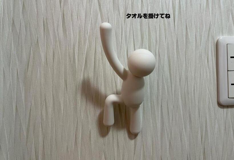 פנסיון ゲストハウスhinata