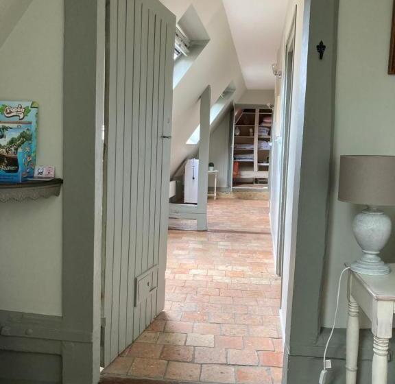 פנסיון Les Chambres Du Roi