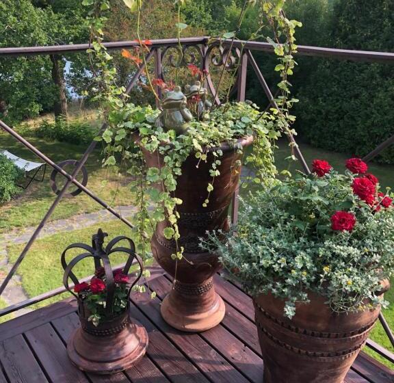 تختخواب و صبحانه Herrgårds Hotell Gyllene Hästen