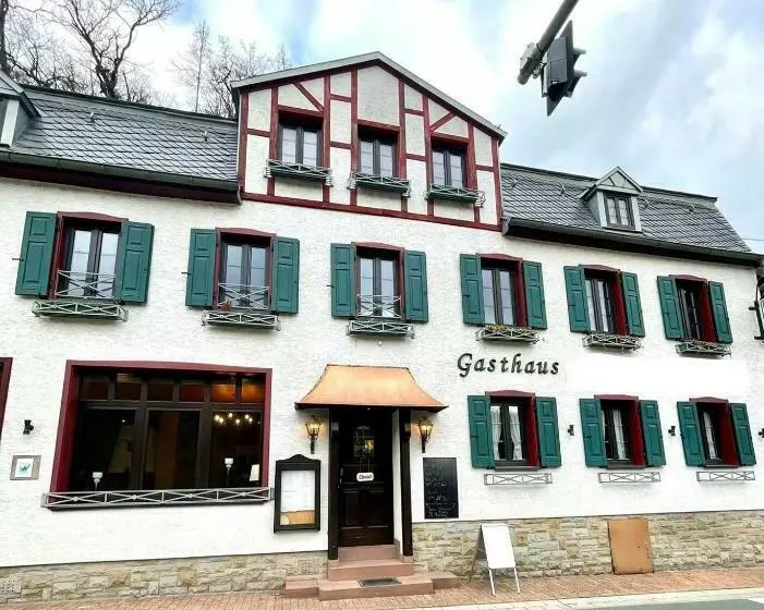 تختخواب و صبحانه Und Restaurant Balduin