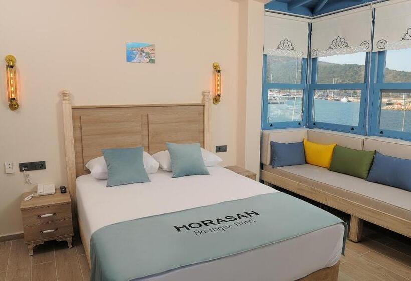 Hotel çeşme Horasan