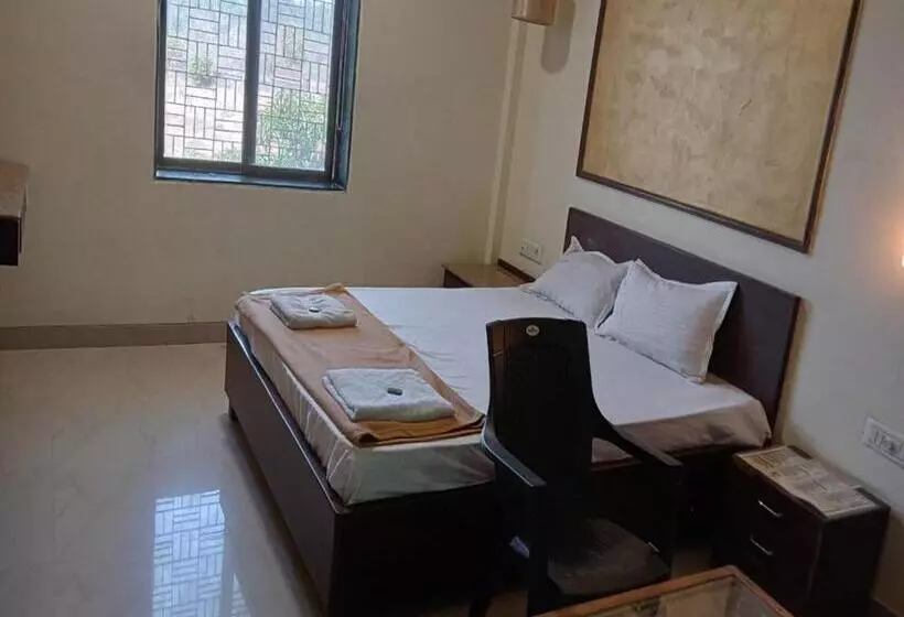 Hotelli Turning Point Resort