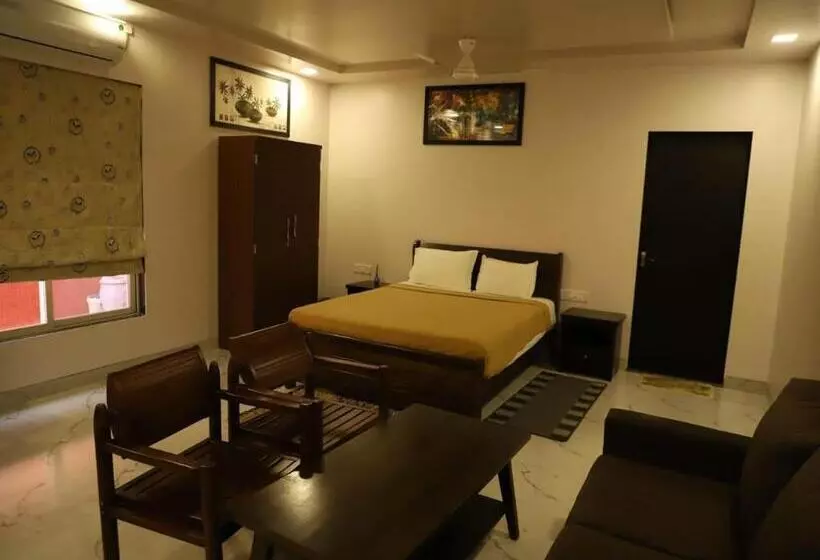 Hotelli Turning Point Resort